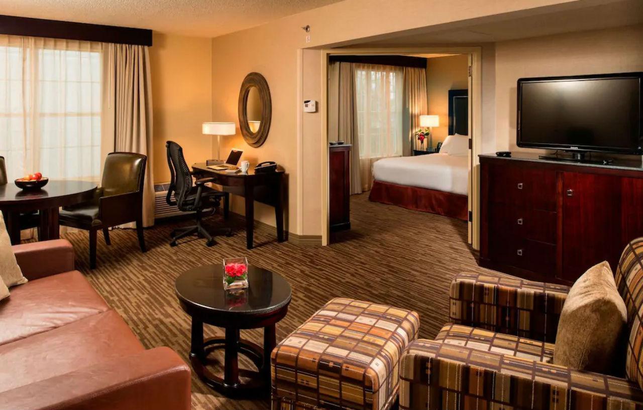 מלון Doubletree By Hilton Raleigh Durham Airport At Research Triangle Park מראה חיצוני תמונה