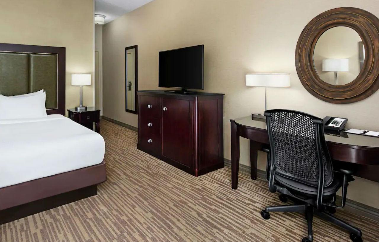 מלון Doubletree By Hilton Raleigh Durham Airport At Research Triangle Park מראה חיצוני תמונה