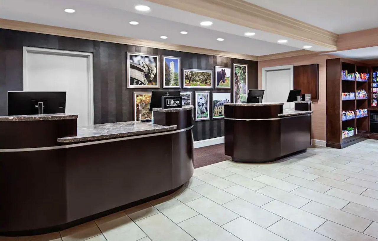 מלון Doubletree By Hilton Raleigh Durham Airport At Research Triangle Park מראה חיצוני תמונה