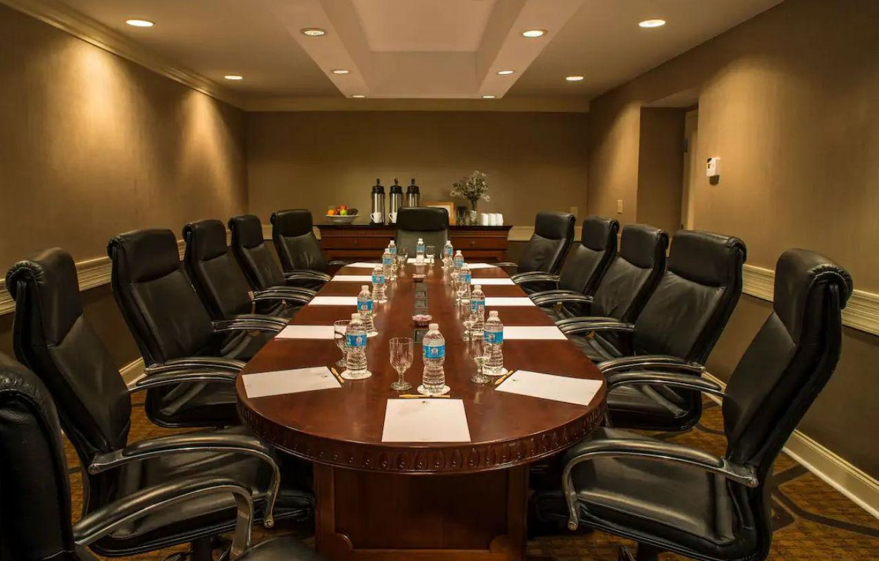 מלון Doubletree By Hilton Raleigh Durham Airport At Research Triangle Park מראה חיצוני תמונה