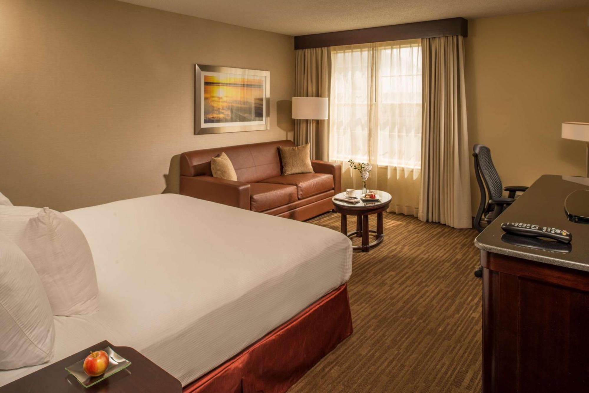 מלון Doubletree By Hilton Raleigh Durham Airport At Research Triangle Park מראה חיצוני תמונה