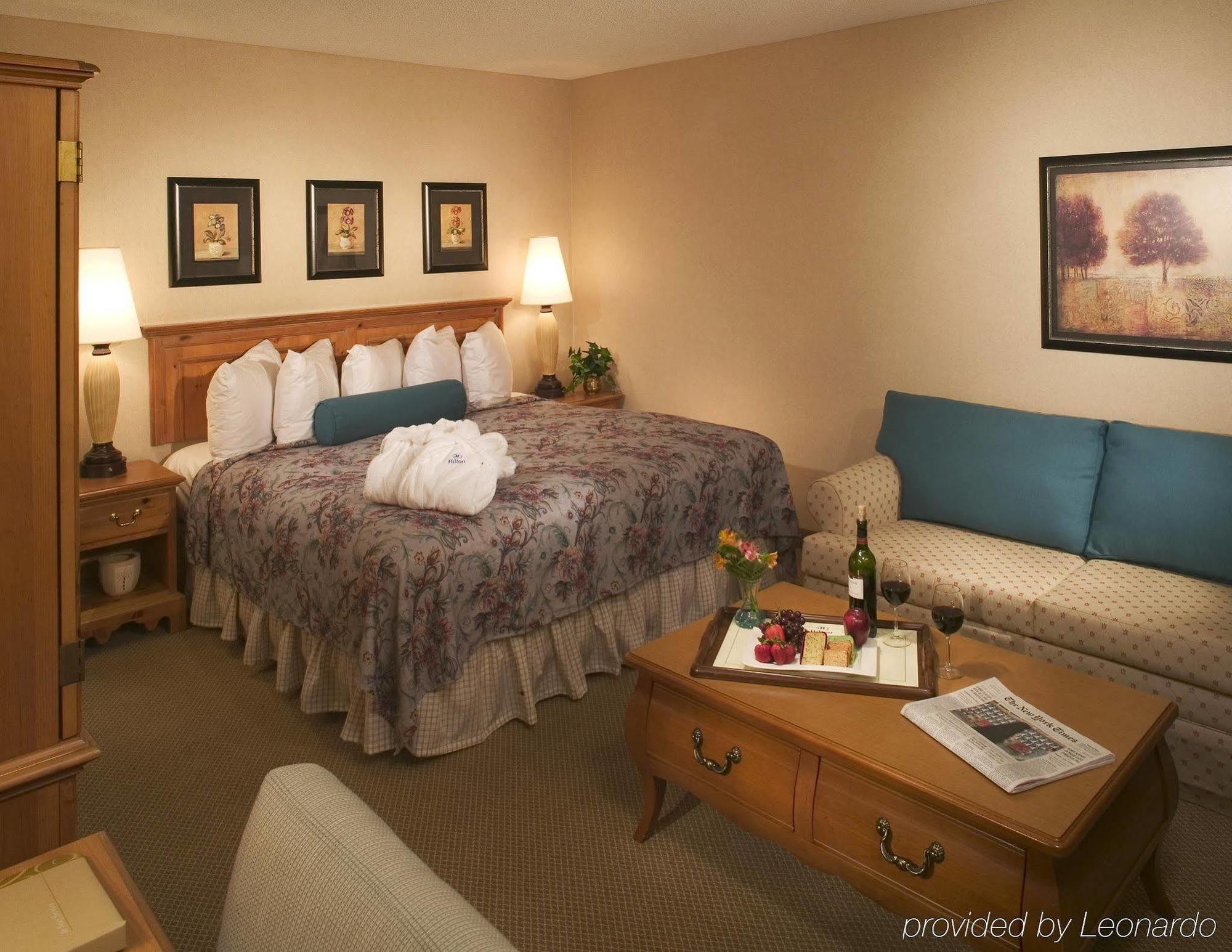 מלון Doubletree By Hilton Raleigh Durham Airport At Research Triangle Park מראה חיצוני תמונה