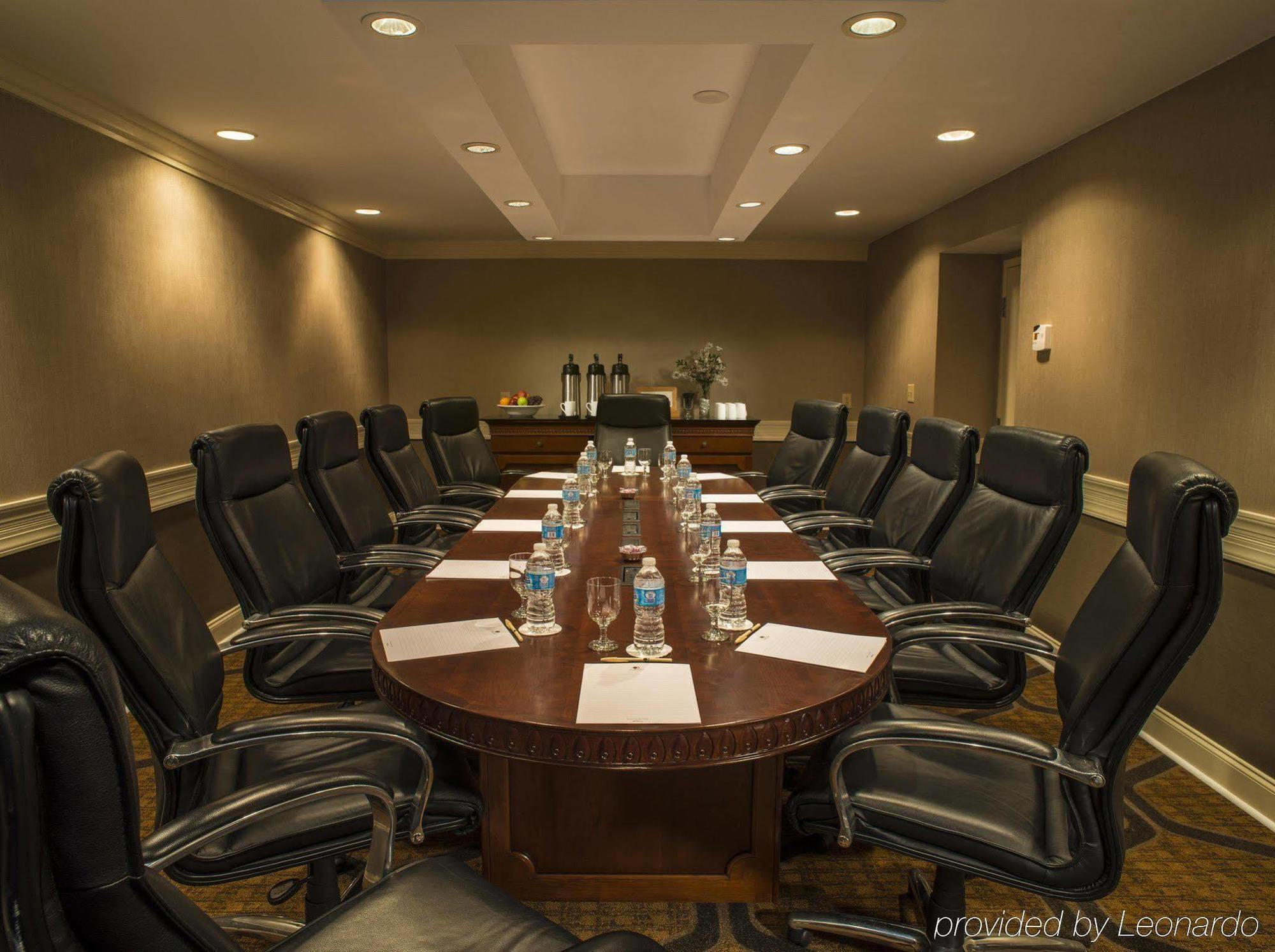 מלון Doubletree By Hilton Raleigh Durham Airport At Research Triangle Park מראה חיצוני תמונה